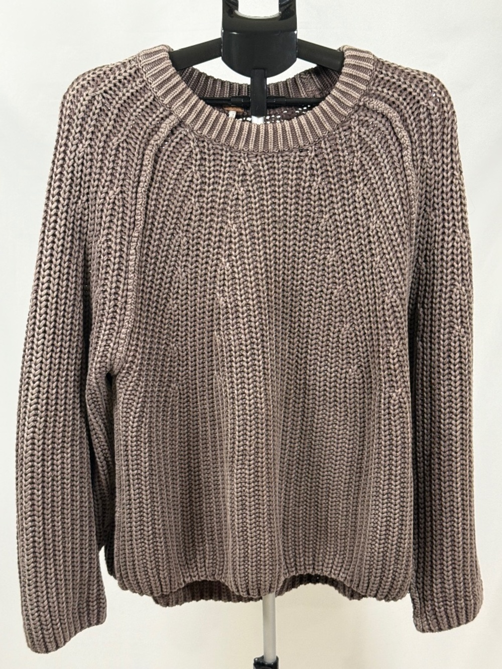Free People Chunky Knit Taupe Sweater M Boho Cozy Raglan Pullover